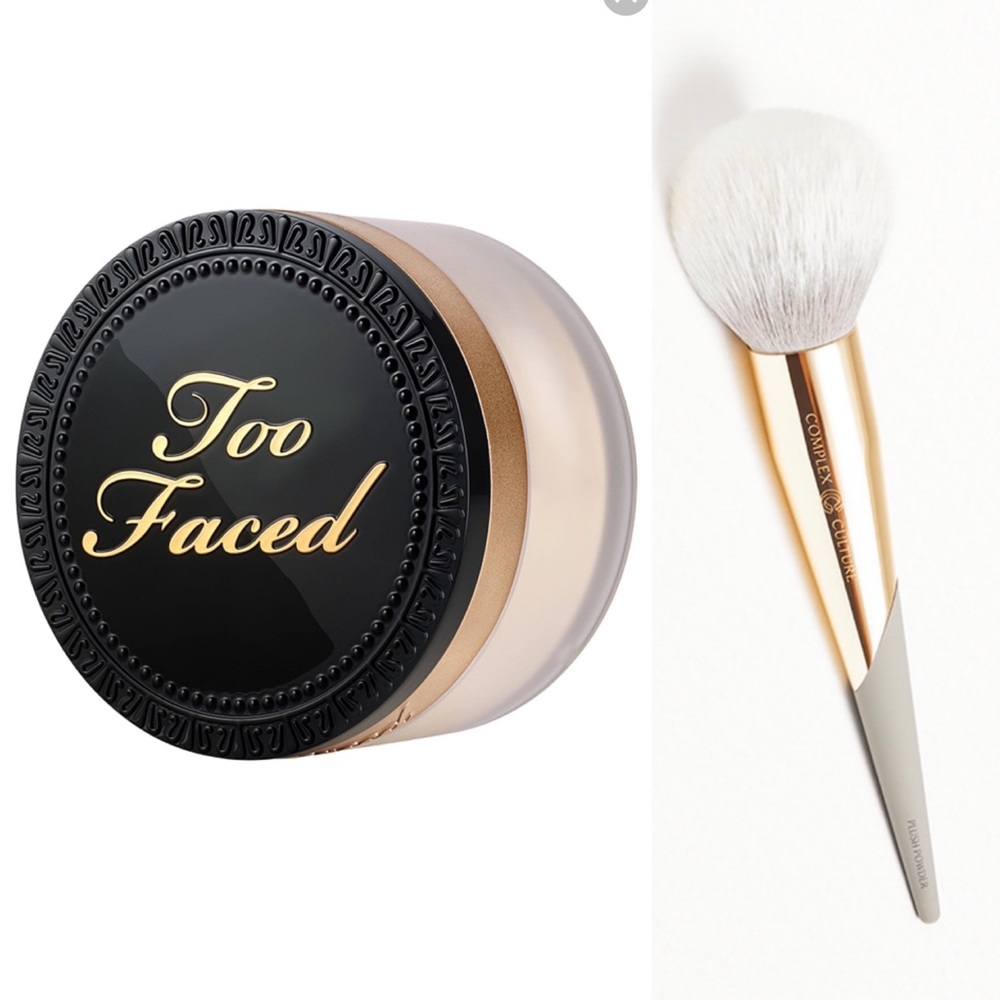 ❌SOLD❌Too Faced Born This Way Setting Powder/Brush